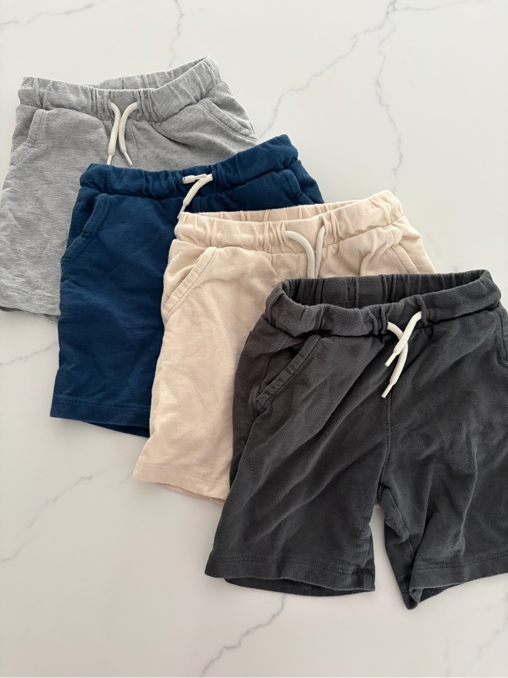 Old Navy 3T 4- pair boys cotton sweat shorts with pockets. EUC
